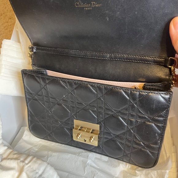 Christian Dior - Picture 4 of 7